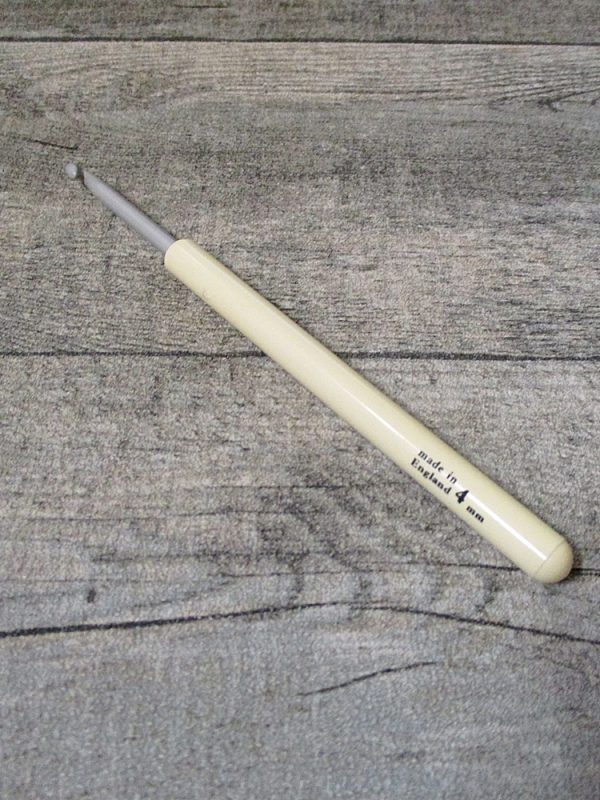Häkelnadel "made in England" Stärke 4,0 (grau-beige) – Bild 6