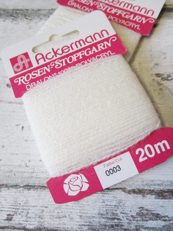 Rosenstopfgarn 0003 (wollweiß) von Ackermann – Bild 3