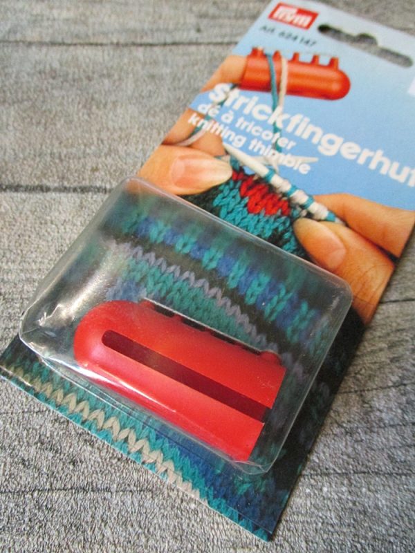 Strickfingerhut (silber-rot), aus Kunststoff & Metall
