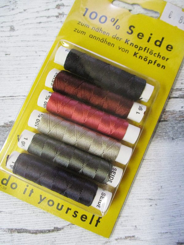 Seide schwarz rotbraun rot beige grün anthrazit - Woolnerd