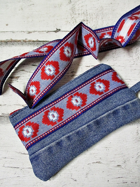 Jeansborte Zierborte Stoffbesatz 70er Jahre - abstraktes Blumenmotiv
